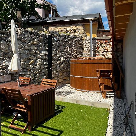 Loft Piheno Es Wellness Haz Villa Balatonfured Exterior photo